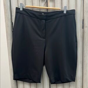 Zara Women's Classic Black Bermudas